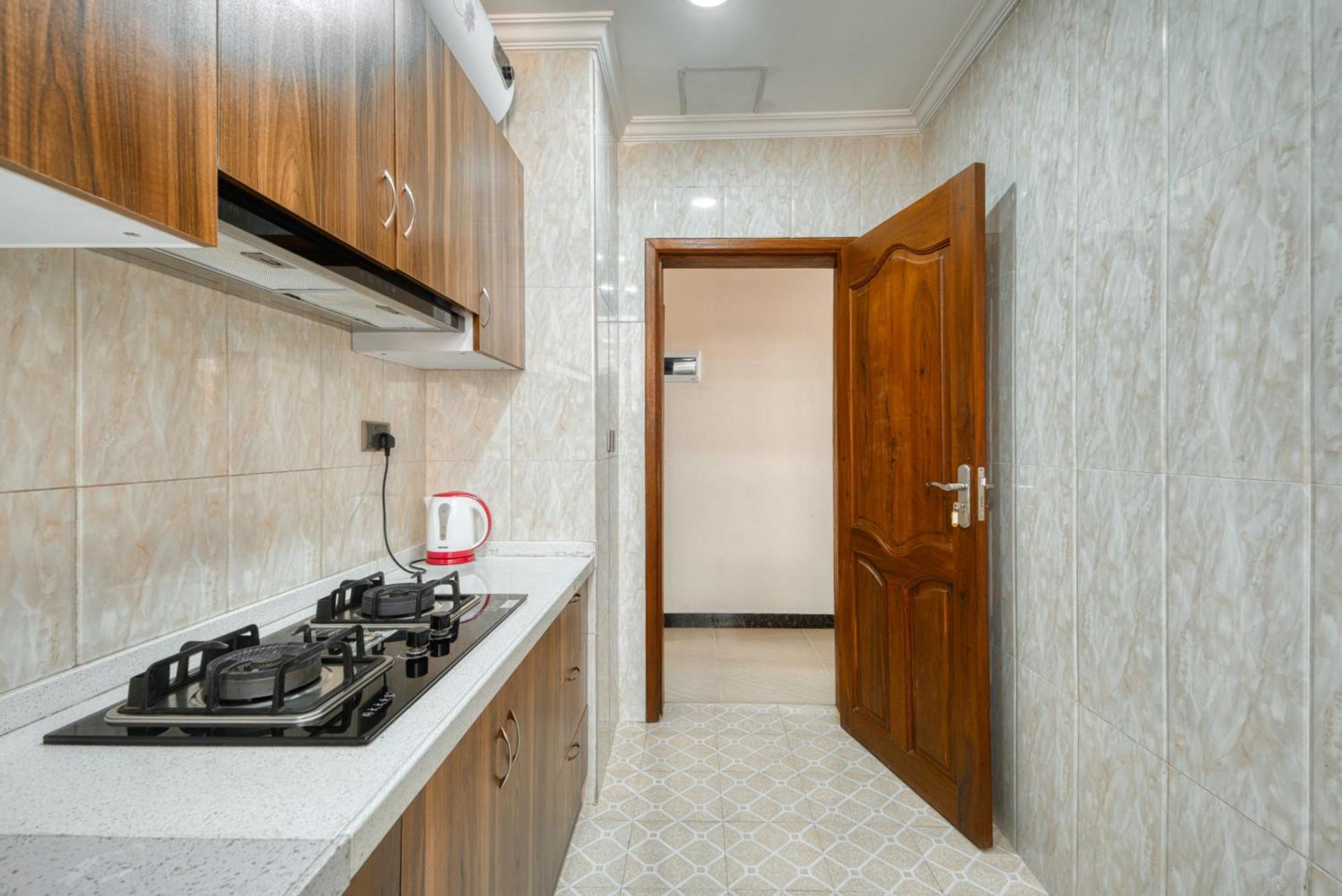 Kibo Palace Apartments Arusha Room photo